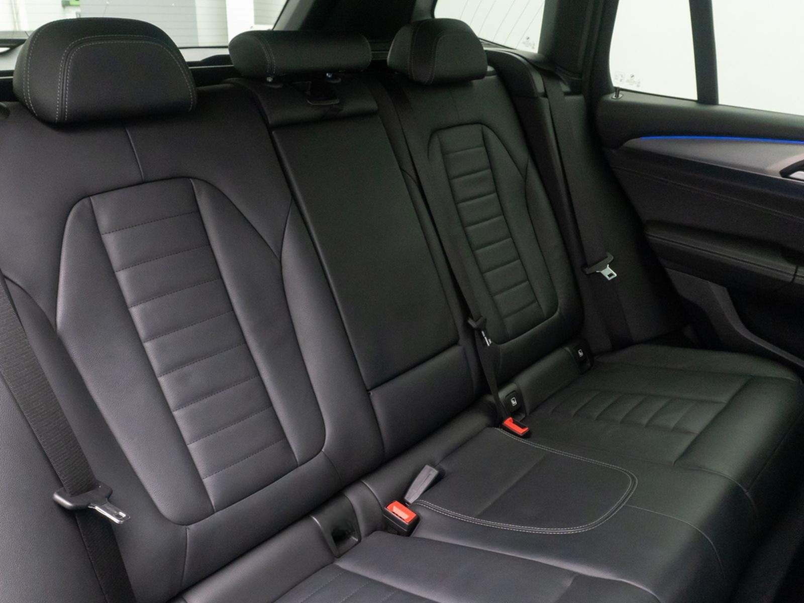 BMW X3 xD20d xLine ACC AHK Kamera DisplKey HUD Leder foto 29