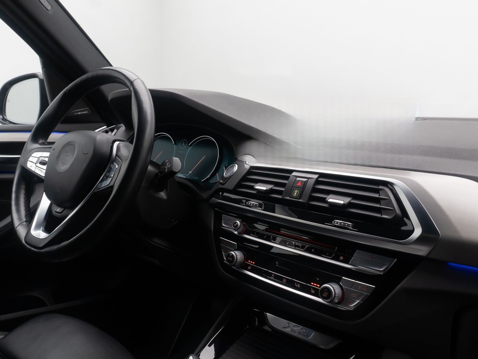 BMW X3 xD20d xLine ACC AHK Kamera DisplKey HUD Leder foto 36