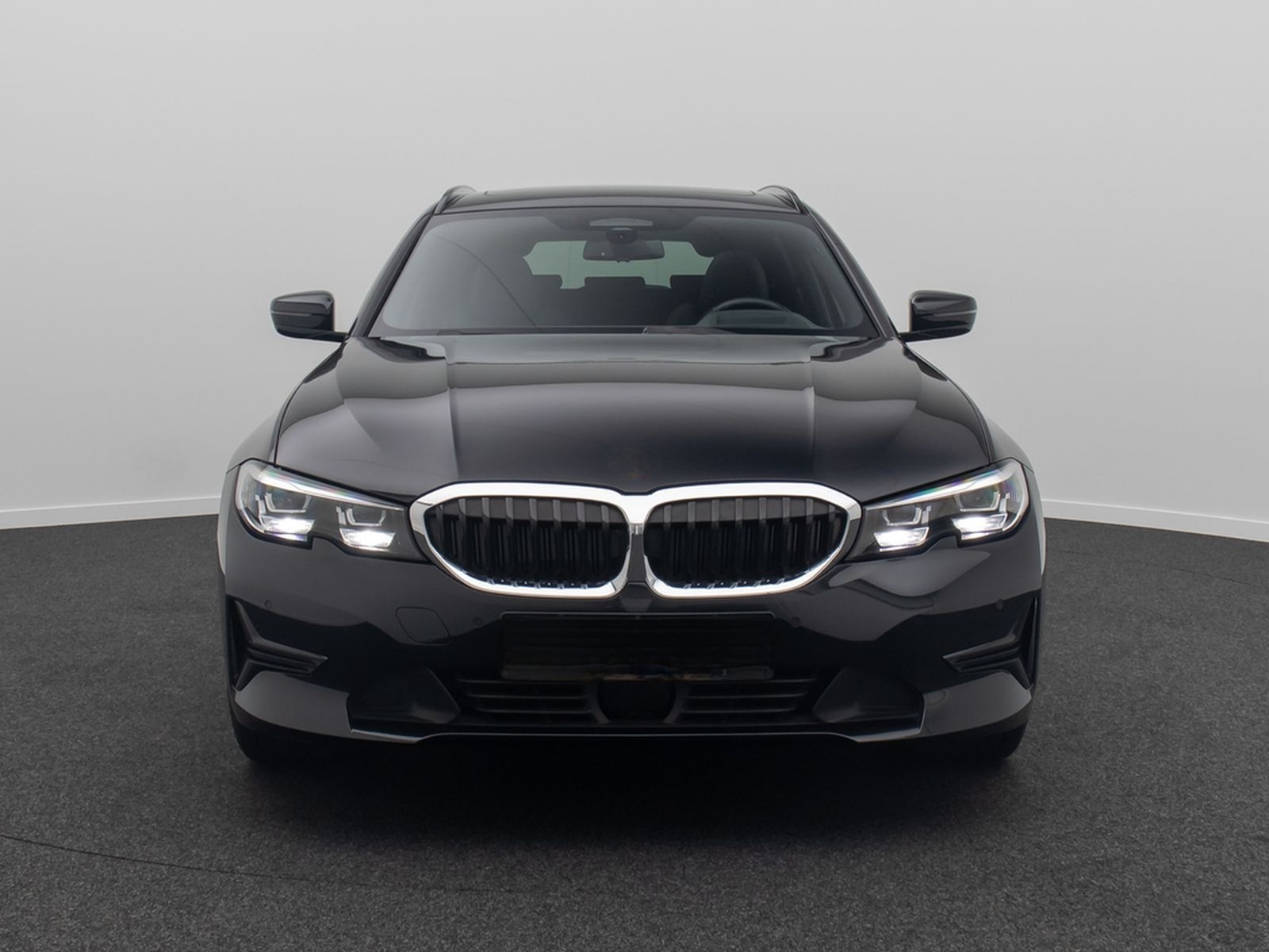 BMW 320d ACC Alarm HUD DAB H/K Panoram Sportsitz 19" foto 2