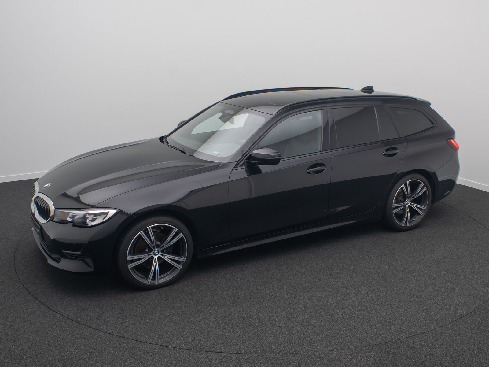 BMW 320d ACC Alarm HUD DAB H/K Panoram Sportsitz 19" foto 12