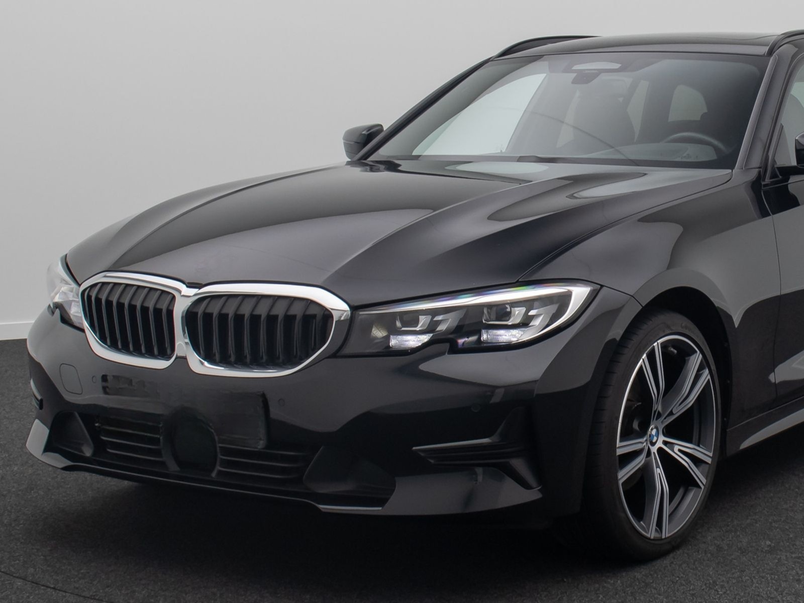 BMW 320d ACC Alarm HUD DAB H/K Panoram Sportsitz 19" foto 18