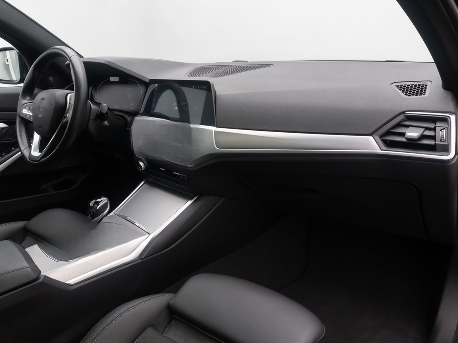 BMW 320d ACC Alarm HUD DAB H/K Panoram Sportsitz 19" foto 24