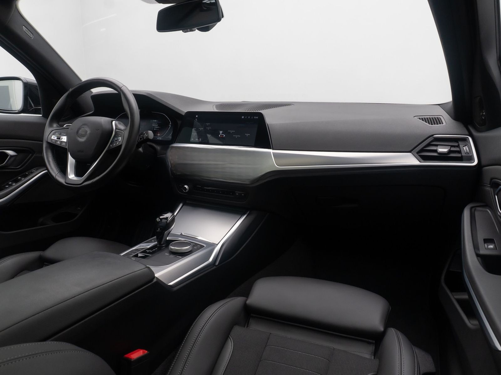 BMW 320d ACC Alarm HUD DAB H/K Panoram Sportsitz 19" foto 42