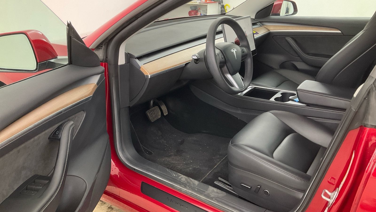 Tesla Model 3 LongRange AWD Autopil*AHK*SO94%*19*Ryzen foto 7