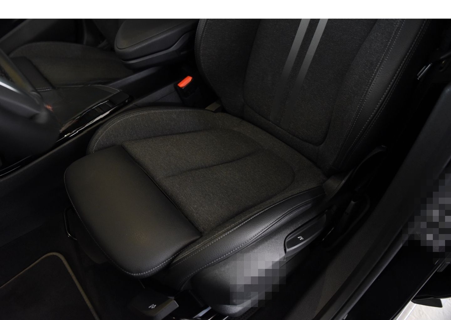 BMW X1 xDrive 20 i Sport Line Navigation Sonnenschut foto 12