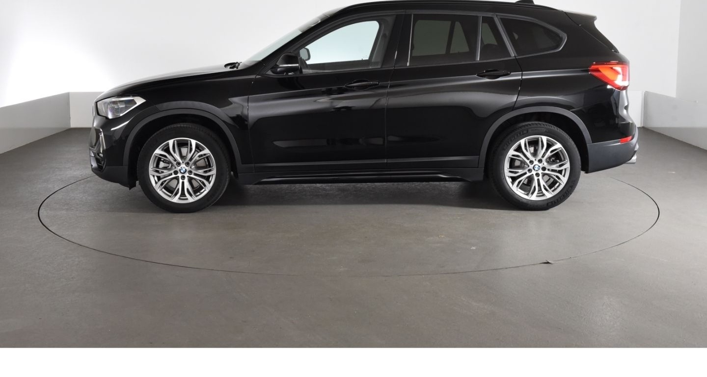 BMW X1 xDrive 20 i Sport Line Navigation Sonnenschut foto 3
