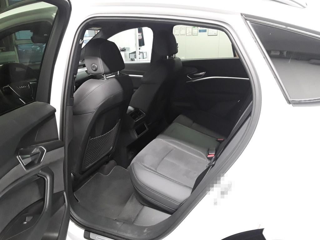 Audi E-TRON SPORTBACK S BLACK/20Z./ACC/DAB/4x SHZ/AHK foto 12
