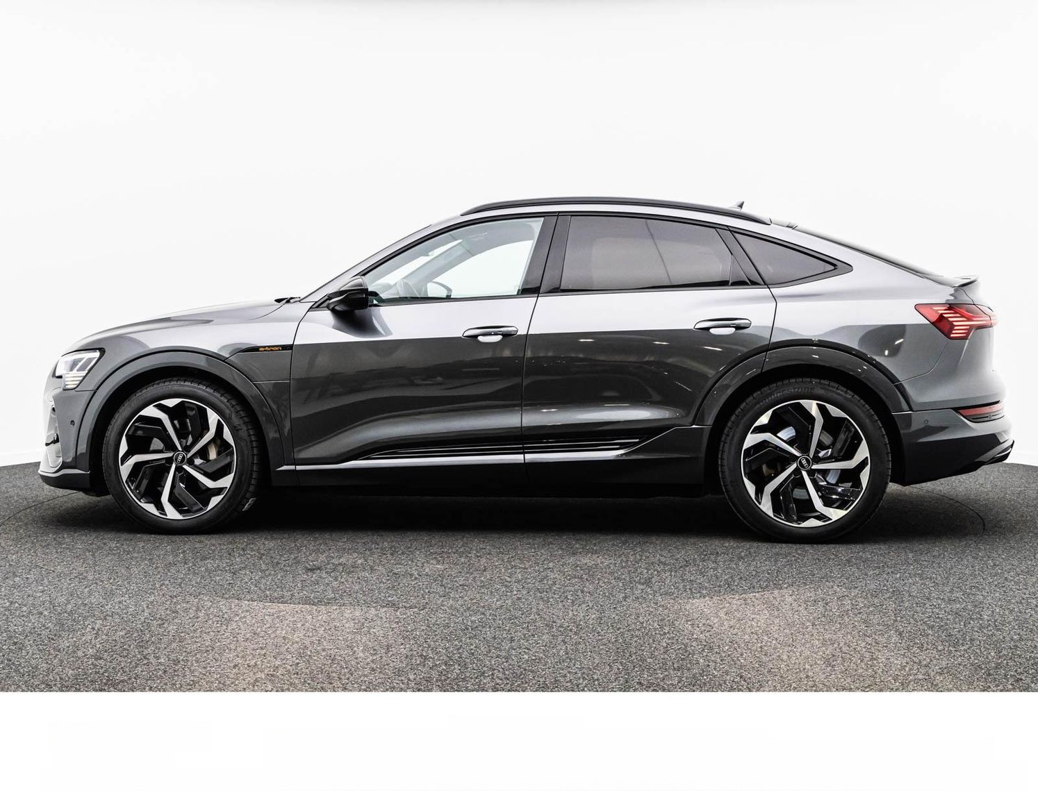 Audi E-TRON SPORTBACK 55 2x S LINE/BLACK/PANO/KAMERA foto 12