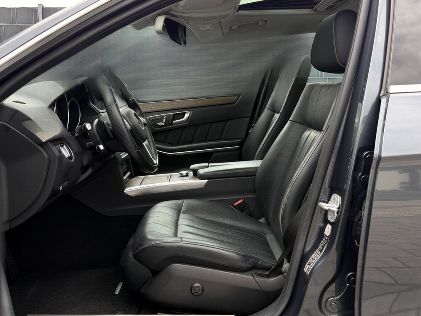 Mercedes-Benz E500 Kombi V8/ACC/STANDHZNG/360°/SITZBELÜFT/AHK foto 17