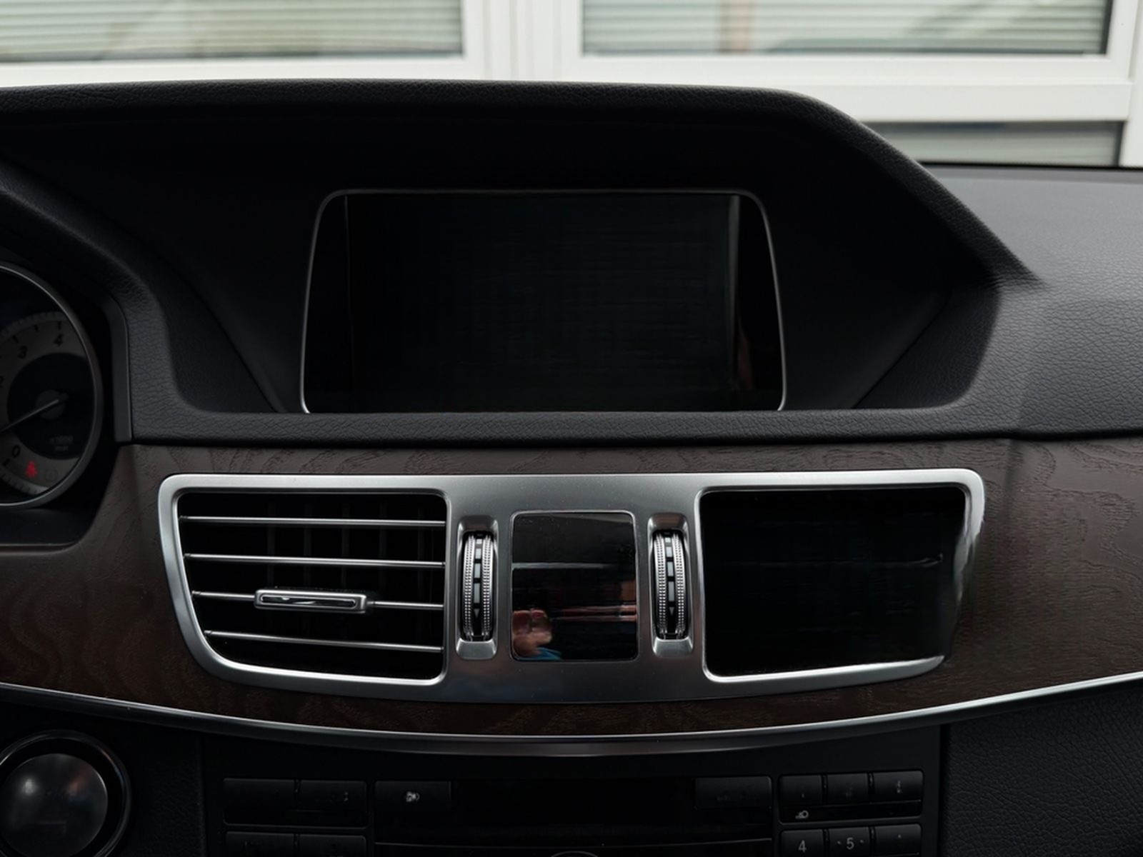 Mercedes-Benz E500 Kombi V8/ACC/STANDHZNG/360°/SITZBELÜFT/AHK foto 35