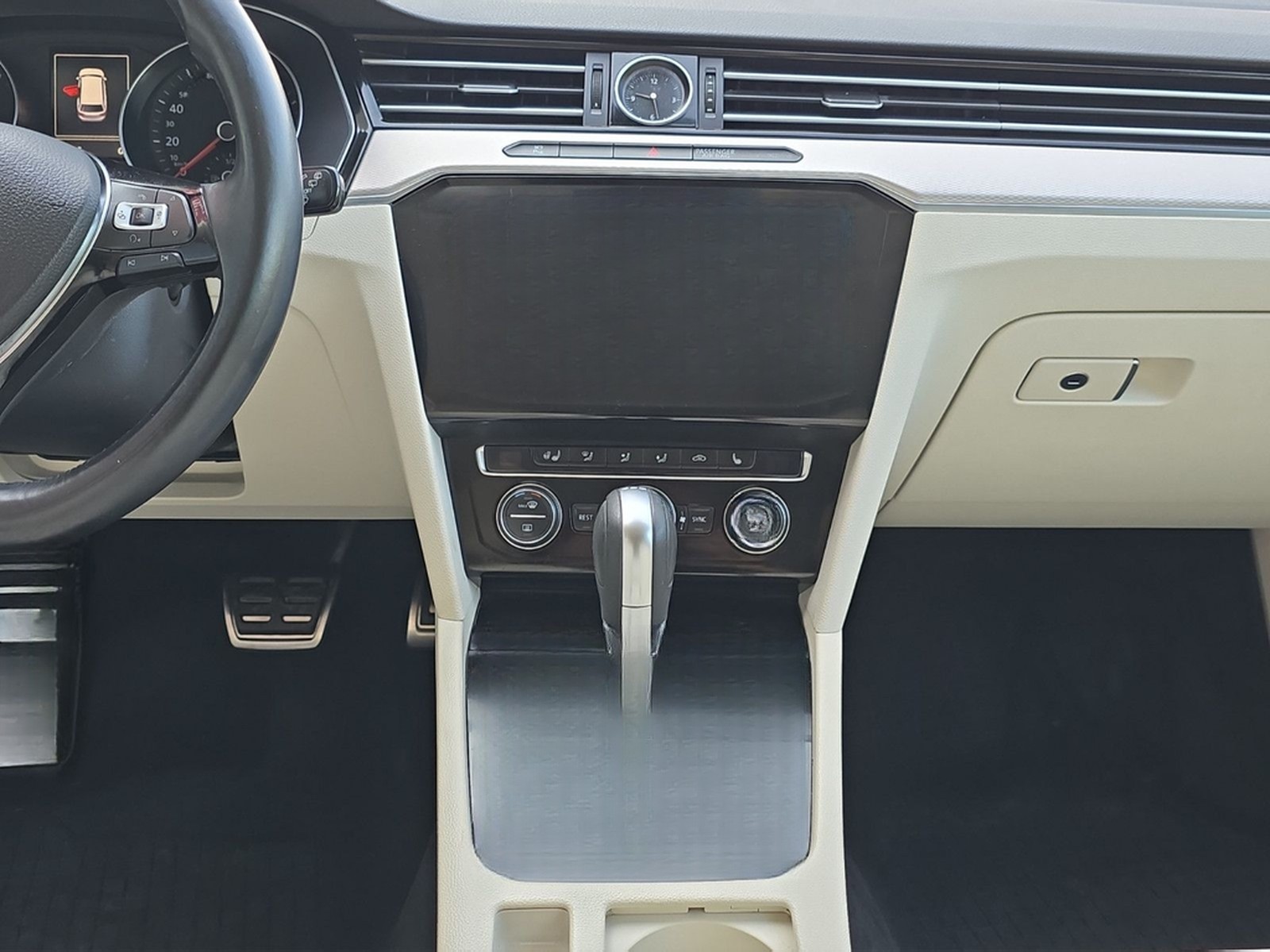 Volkswagen Passat Variant Alltrack 4Motion Leder Kamera DSG foto 14