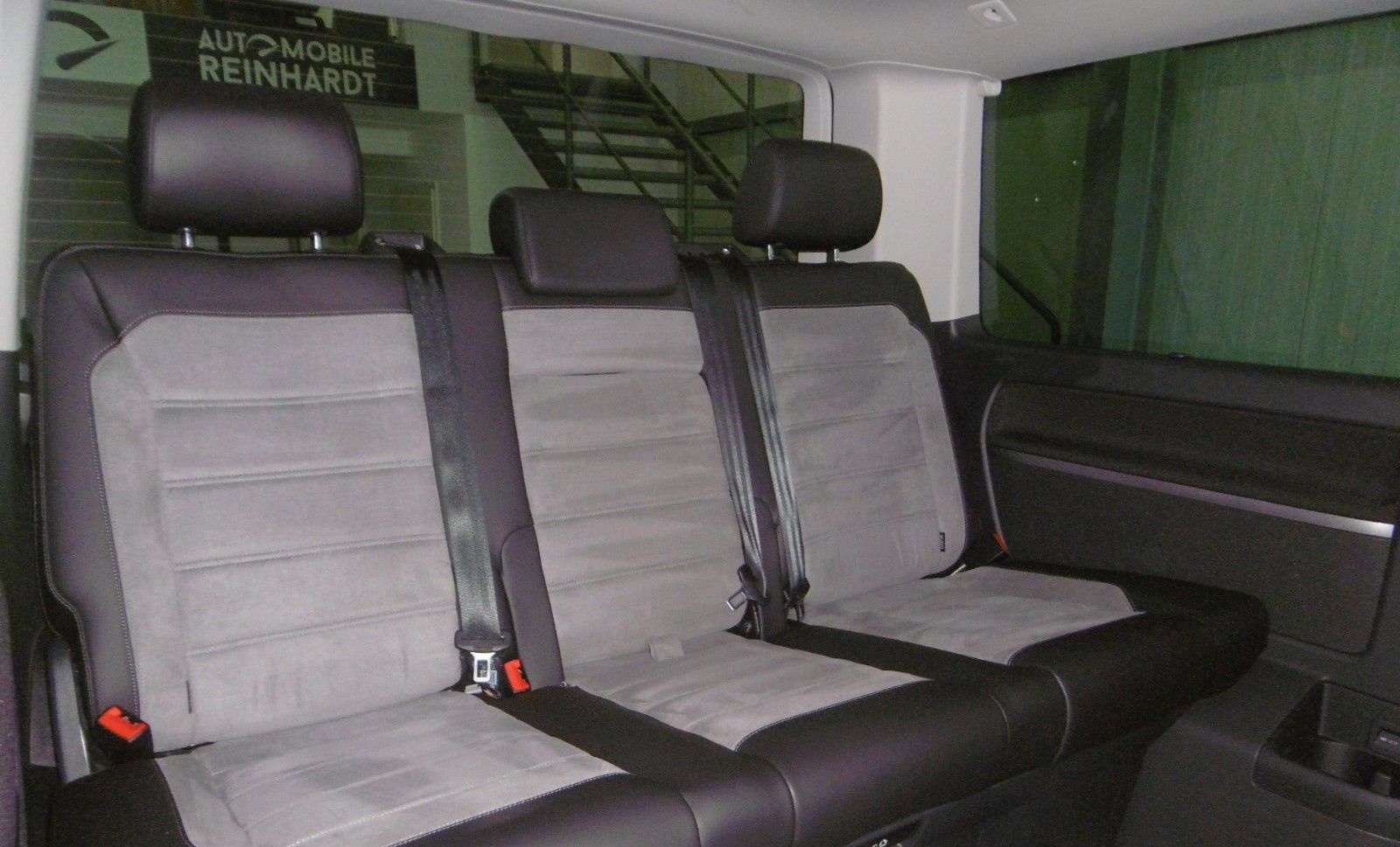 Volkswagen T6.1 Multivan 2.0 TDI ***LED+STDHZG+LEDER+AHK*** foto 14