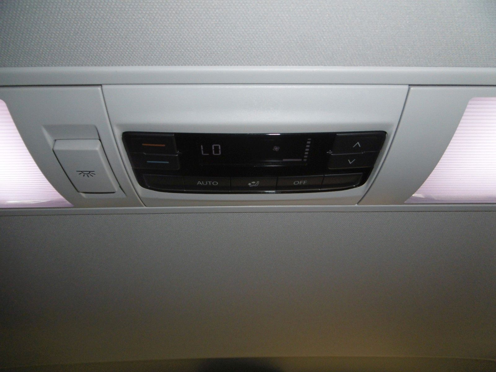 Volkswagen T6.1 Multivan 2.0 TDI ***LED+STDHZG+LEDER+AHK*** foto 18