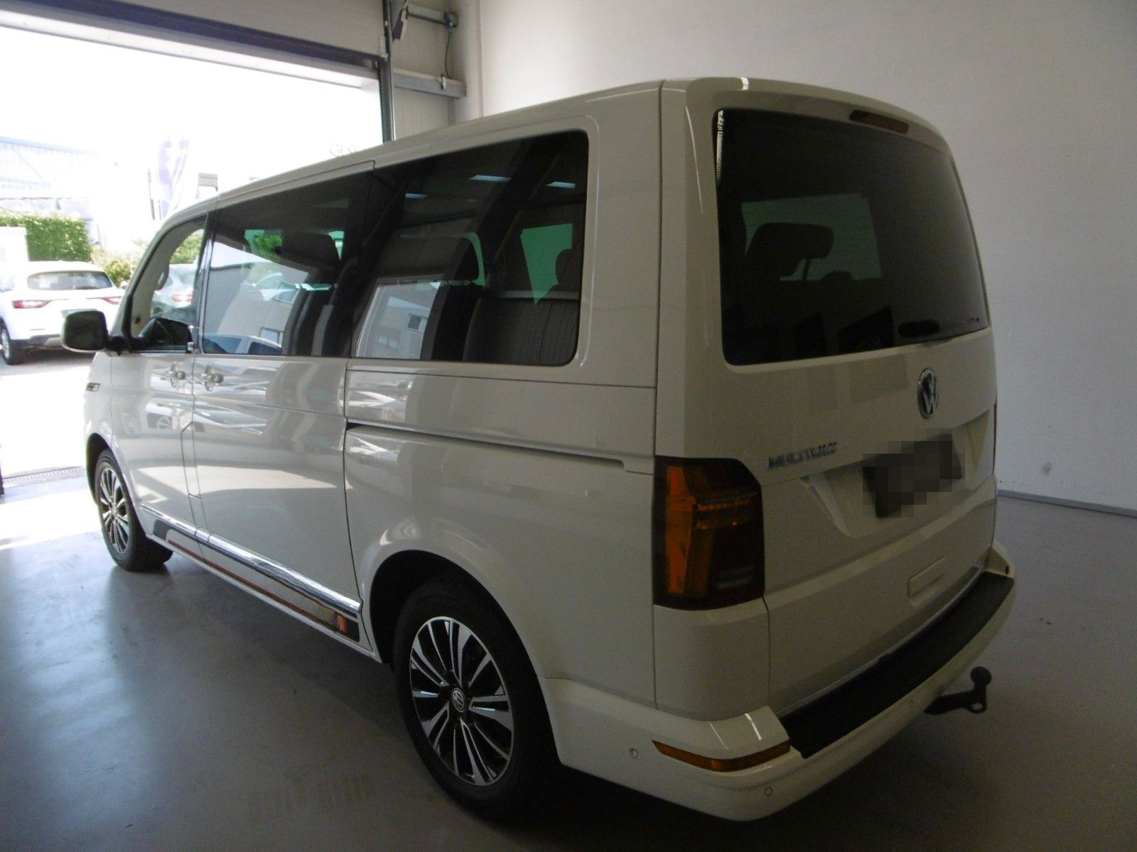Volkswagen T6.1 Multivan 2.0 TDI ***LED+STDHZG+LEDER+AHK*** foto 6