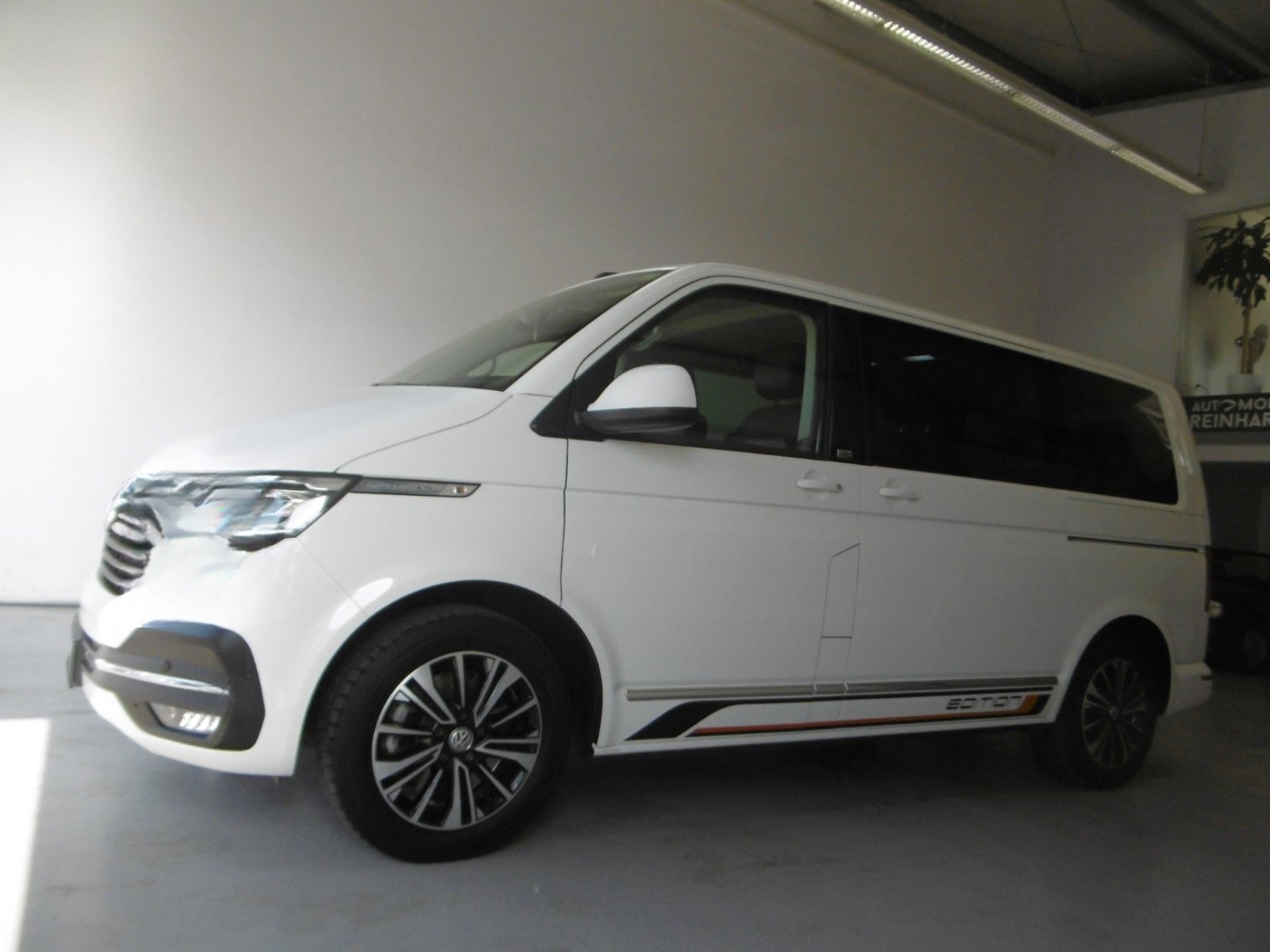 Volkswagen T6.1 Multivan 2.0 TDI ***LED+STDHZG+LEDER+AHK*** foto 7