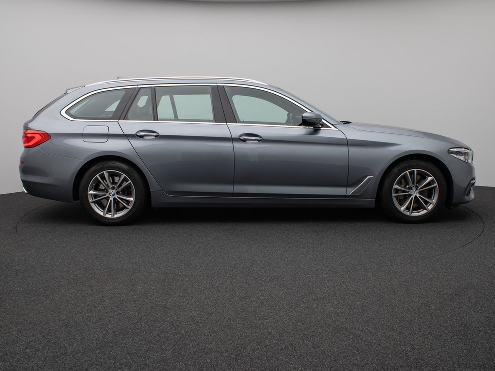 BMW 540i xD Luxury Line Kamera HUD HiFi Komfort AHK foto 5