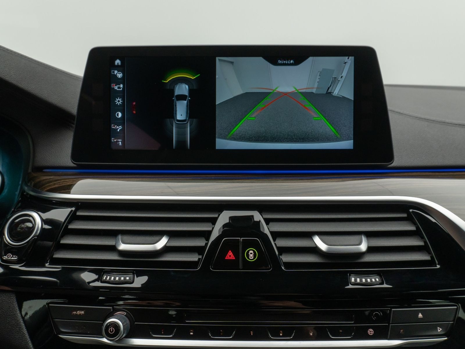 BMW 540i xD Luxury Line Kamera HUD HiFi Komfort AHK foto 42