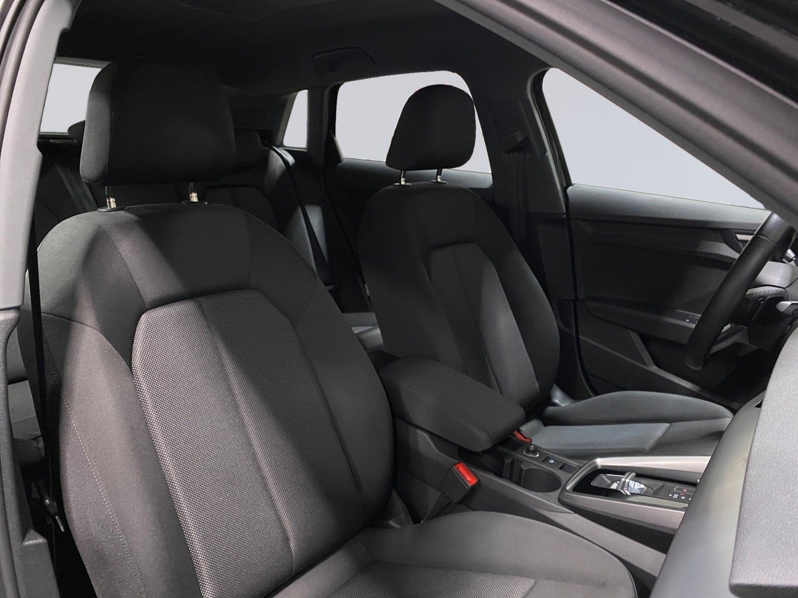 Audi A3 Sportback 30 TFSI basis LED NAVI SHZ PDC VIRT foto 20