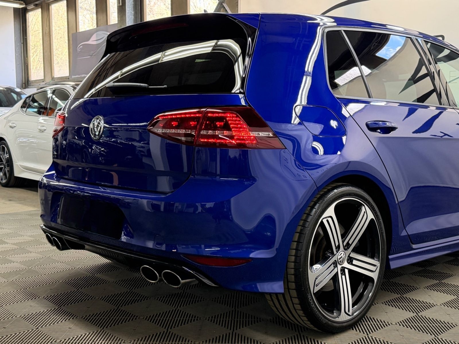 Volkswagen Golf VII Lim.*R*4Motion*NO-OPF*R.KAM*SHZ*PDC*DCC foto 11