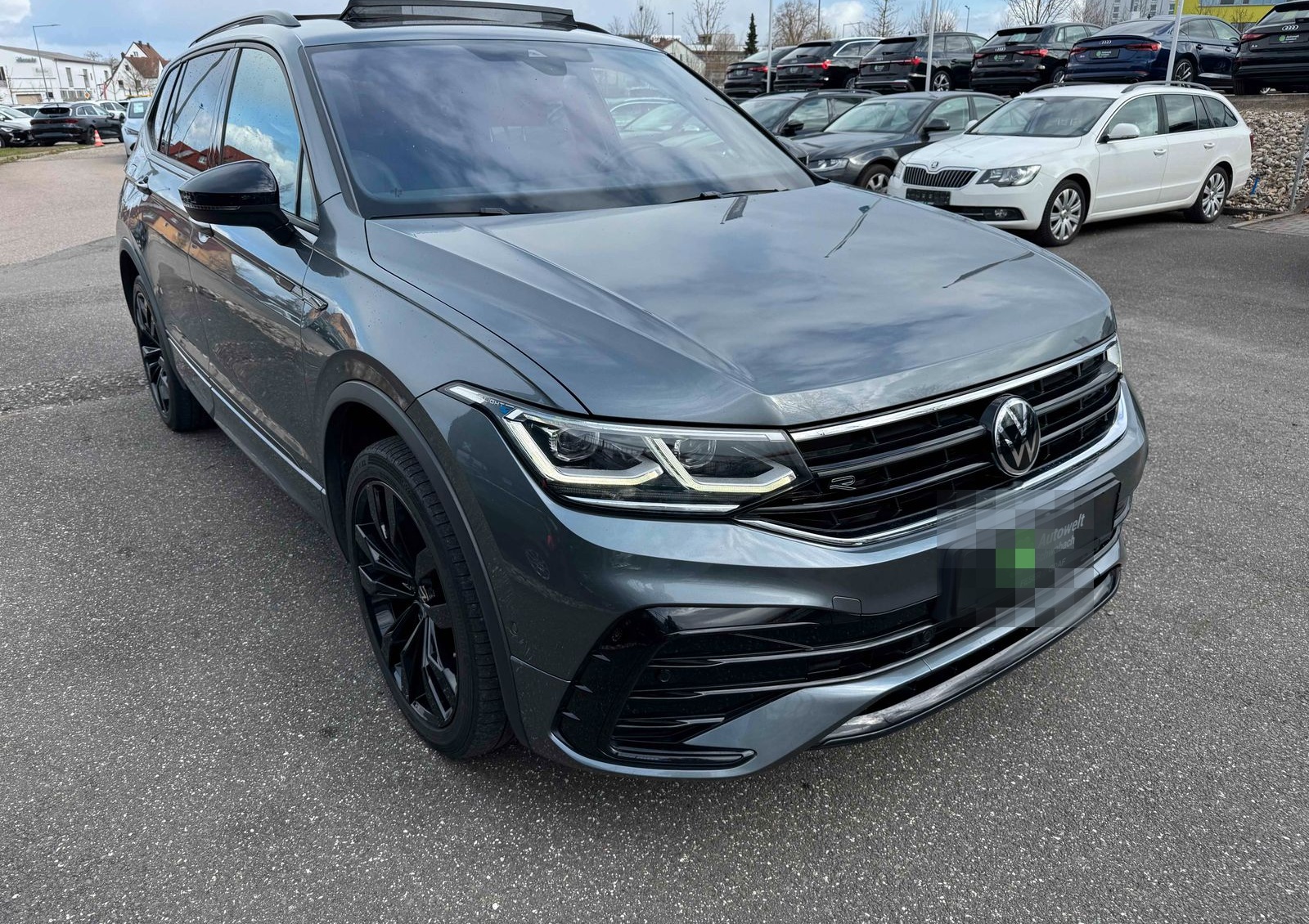 Volkswagen Tiguan Allspace R-Line 2.0 TSI AHK 7SITZ PANO IQ foto 2