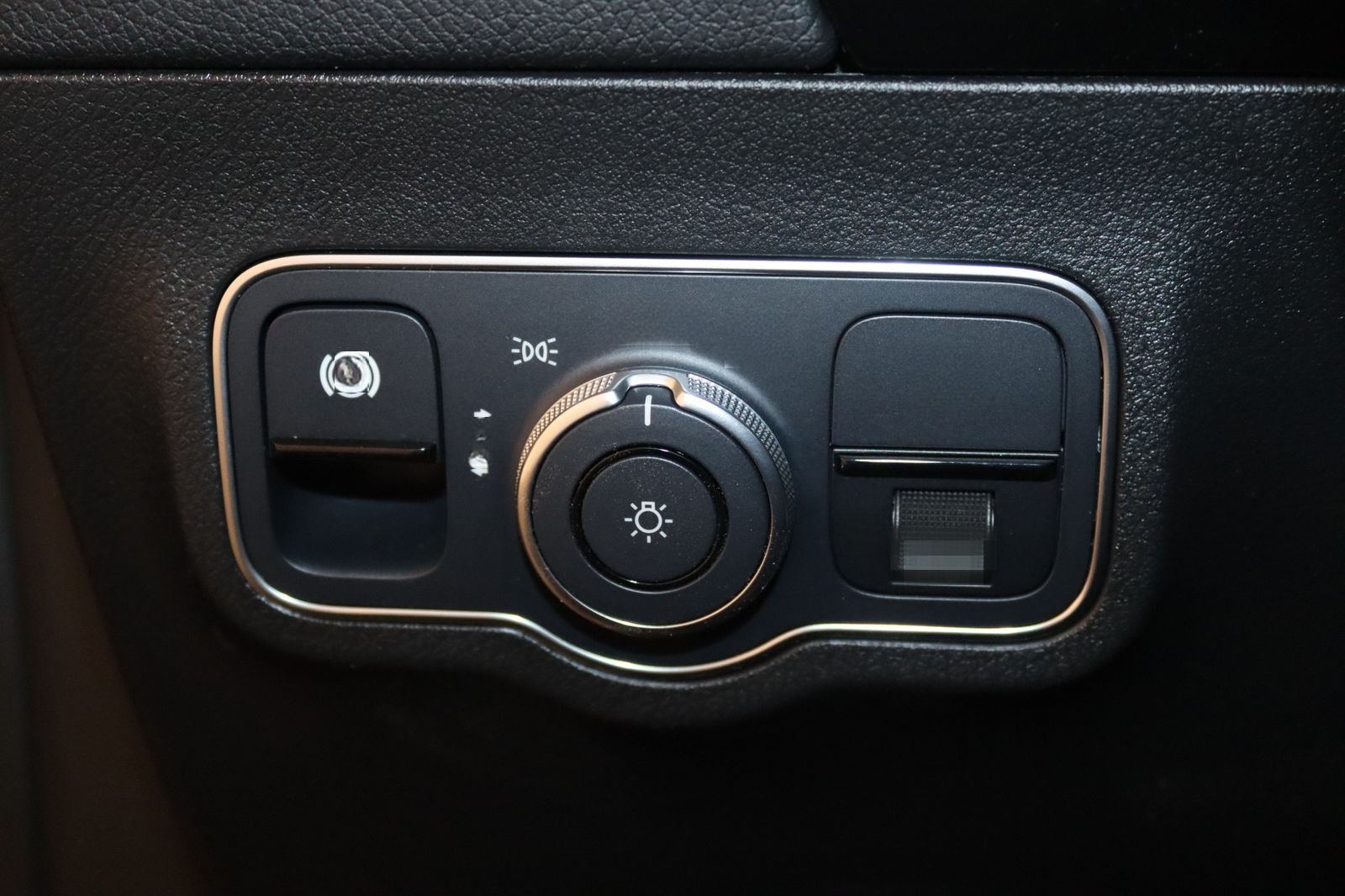 Mercedes-Benz GLA 35 AMG 4Matic-Pano-Fender-Wide-AHK-LED-KESSY foto 12