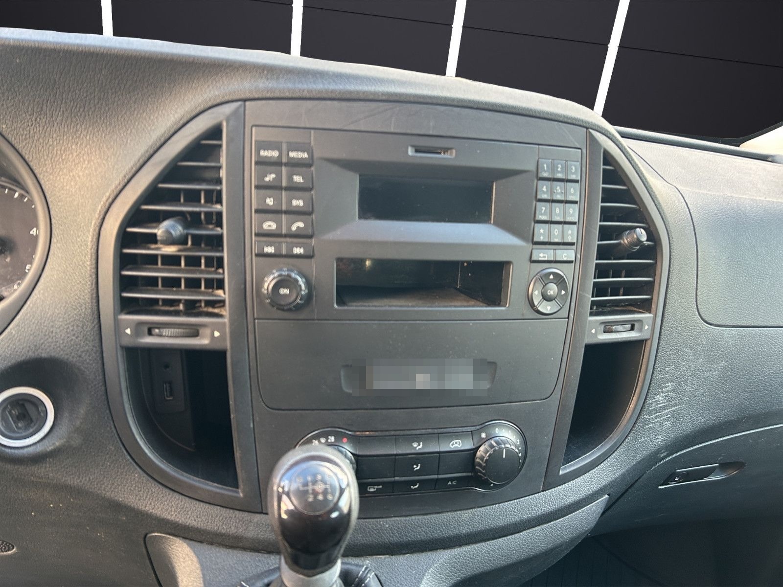 Mercedes-Benz Vito Mixto 111 CDI FWD kompakt, Klima, BT, AHK foto 11
