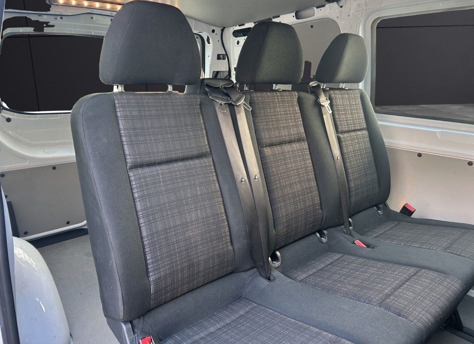 Mercedes-Benz Vito Mixto 111 CDI FWD kompakt, Klima, BT, AHK foto 18