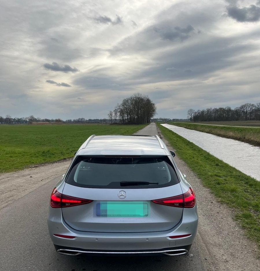 Mercedes-Benz C 220 d T Autom. - Pano., MBUX, AHK foto 6