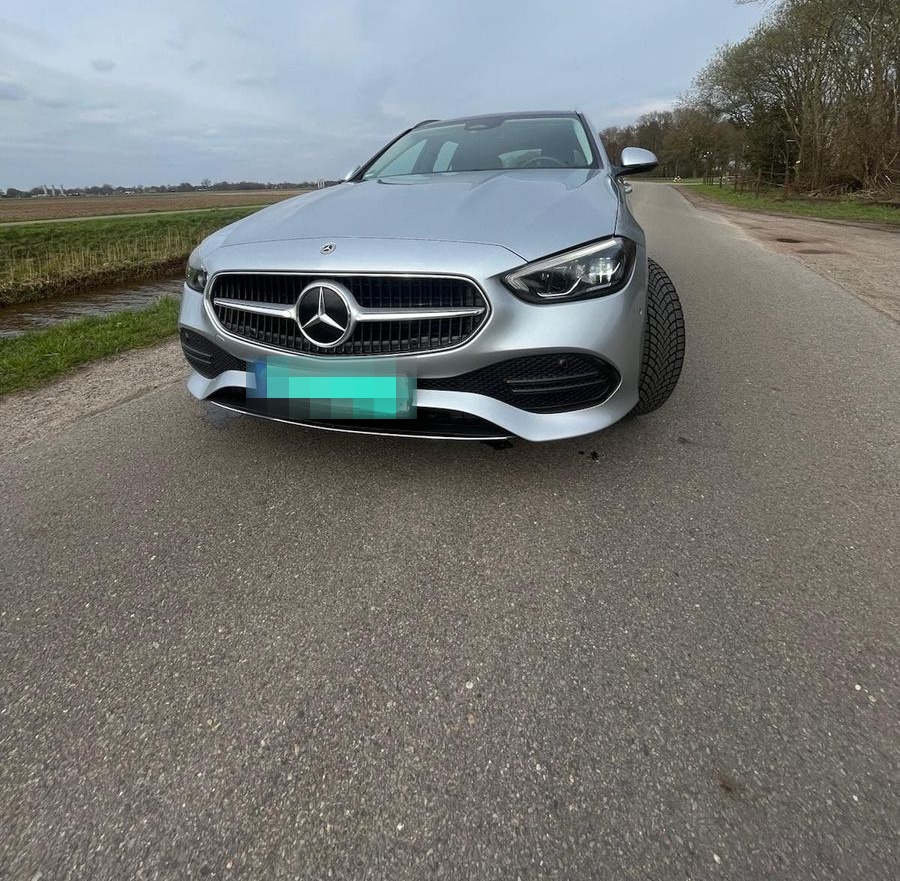 Mercedes-Benz C 220 d T Autom. - Pano., MBUX, AHK foto 8