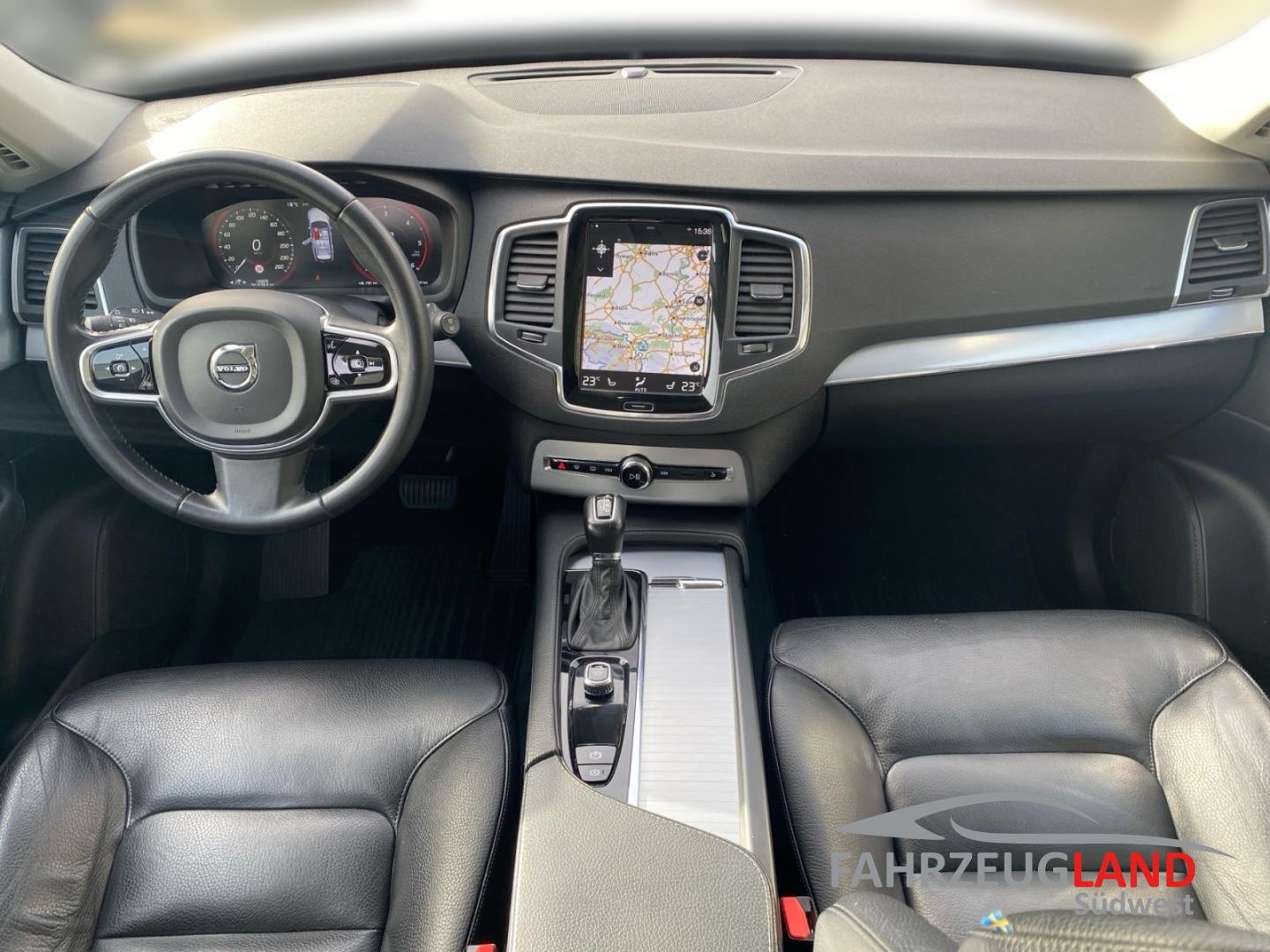 Volvo XC90 Momentum AWD Navi Leder Digit. Cockpit Memo foto 12