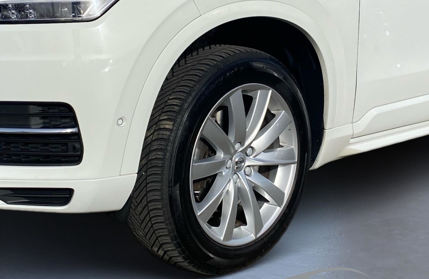 Volvo XC90 Momentum AWD Navi Leder Digit. Cockpit Memo foto 6