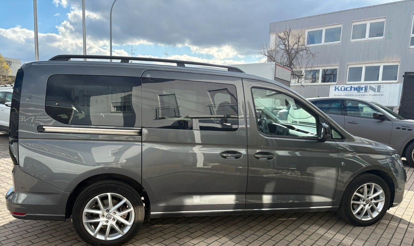 Volkswagen Caddy Basis Maxi 7Sitzer /Auto foto 6
