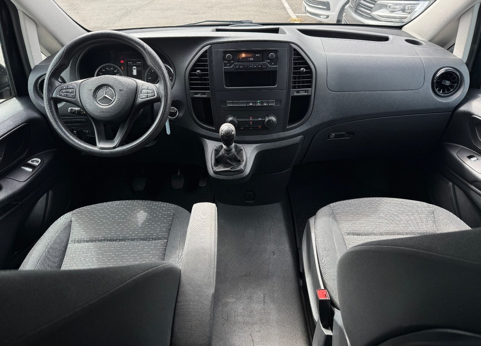 Mercedes-Benz Vito Tourer 114 CDI FWD extralang Klima MFL DAB foto 11