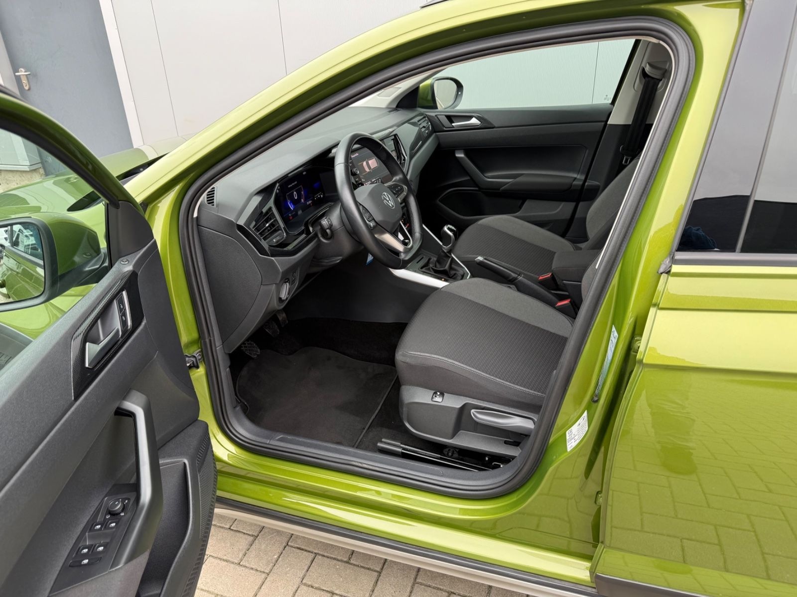 Volkswagen Taigo Life 81KW LED SHZ ACC foto 7