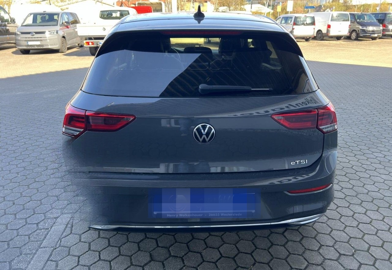 Volkswagen Golf VIII 1,5l eTSI DSG+Std.Hzg+el. Sitz+NAVI+GJ foto 5