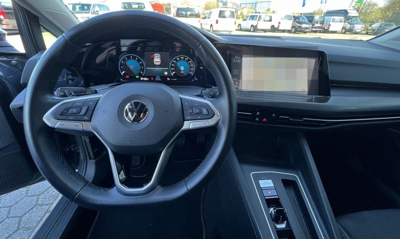 Volkswagen Golf VIII 1,5l eTSI DSG+Std.Hzg+el. Sitz+NAVI+GJ foto 9