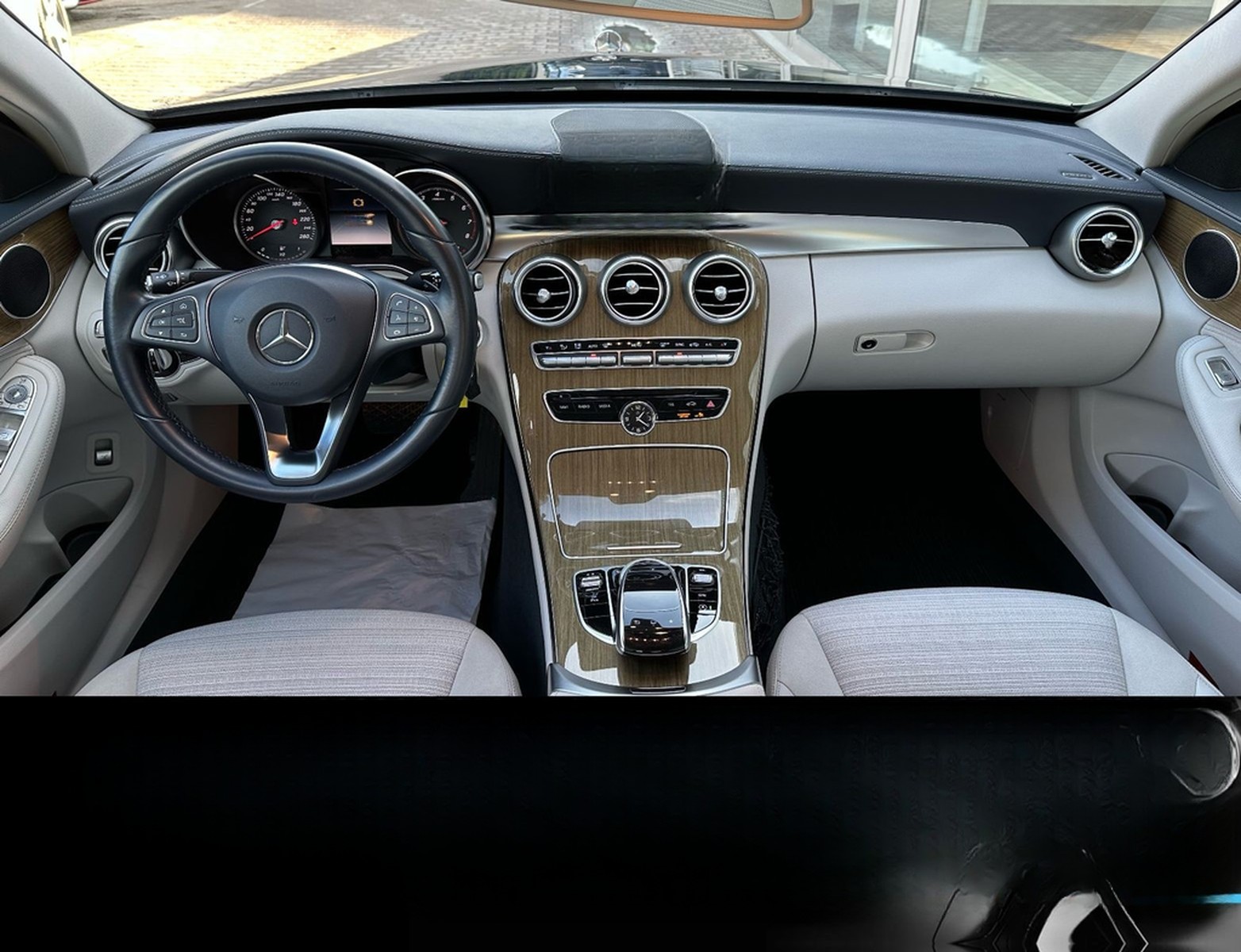 Mercedes-Benz C 250  Lim.*KAMERA*AUTOM.*WENIG-KM* foto 8