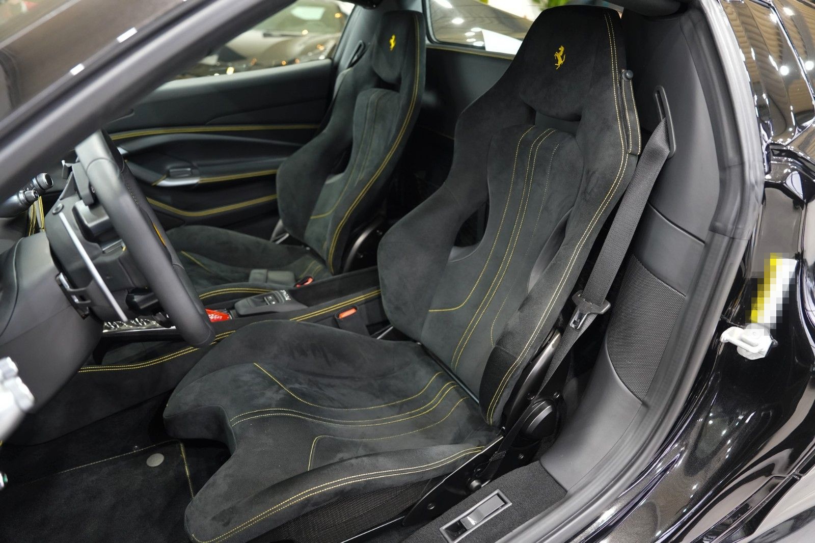 Ferrari F8 Spider*RACING-SEATS*LIFT*PASSENGER-DISPLAY* foto 13