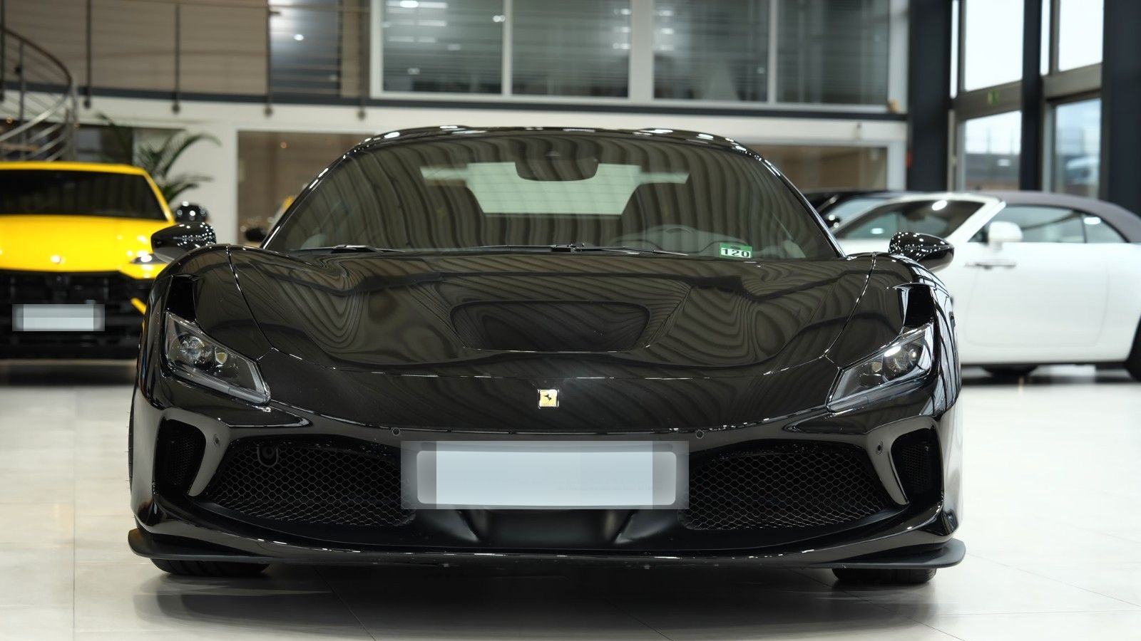 Ferrari F8 Spider*RACING-SEATS*LIFT*PASSENGER-DISPLAY* foto 5