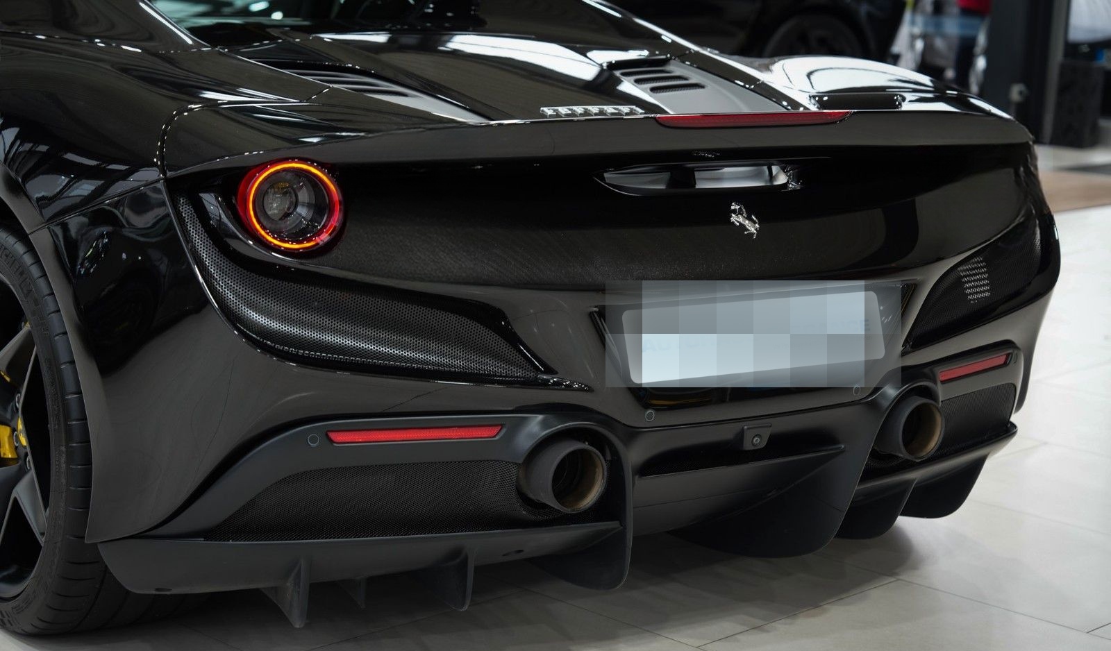 Ferrari F8 Spider*RACING-SEATS*LIFT*PASSENGER-DISPLAY* foto 10