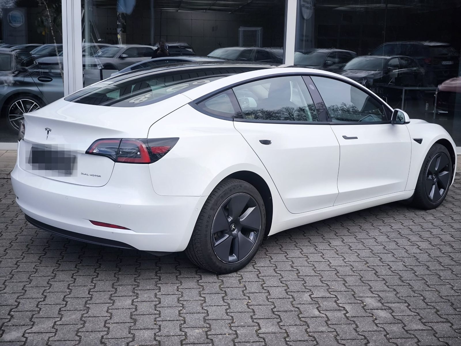 Tesla Model 3 LR Dual AWD PANO+STDHZ+LED+KAM+NAVI+ACC+ foto 8