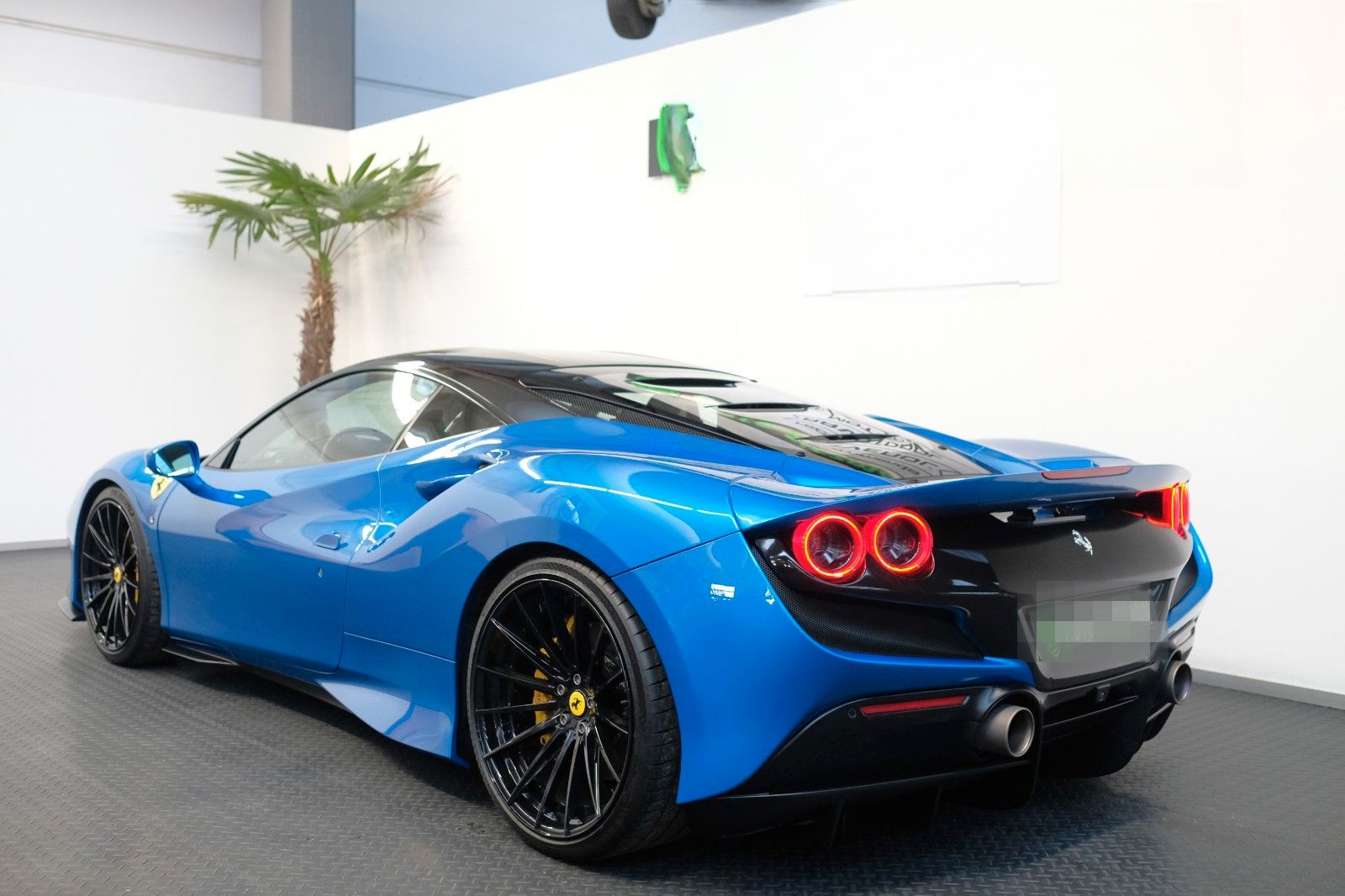 Ferrari F8 Tributo/CARBON/LIFT/RACING SEAT/JBL/PASS.DISP foto 2