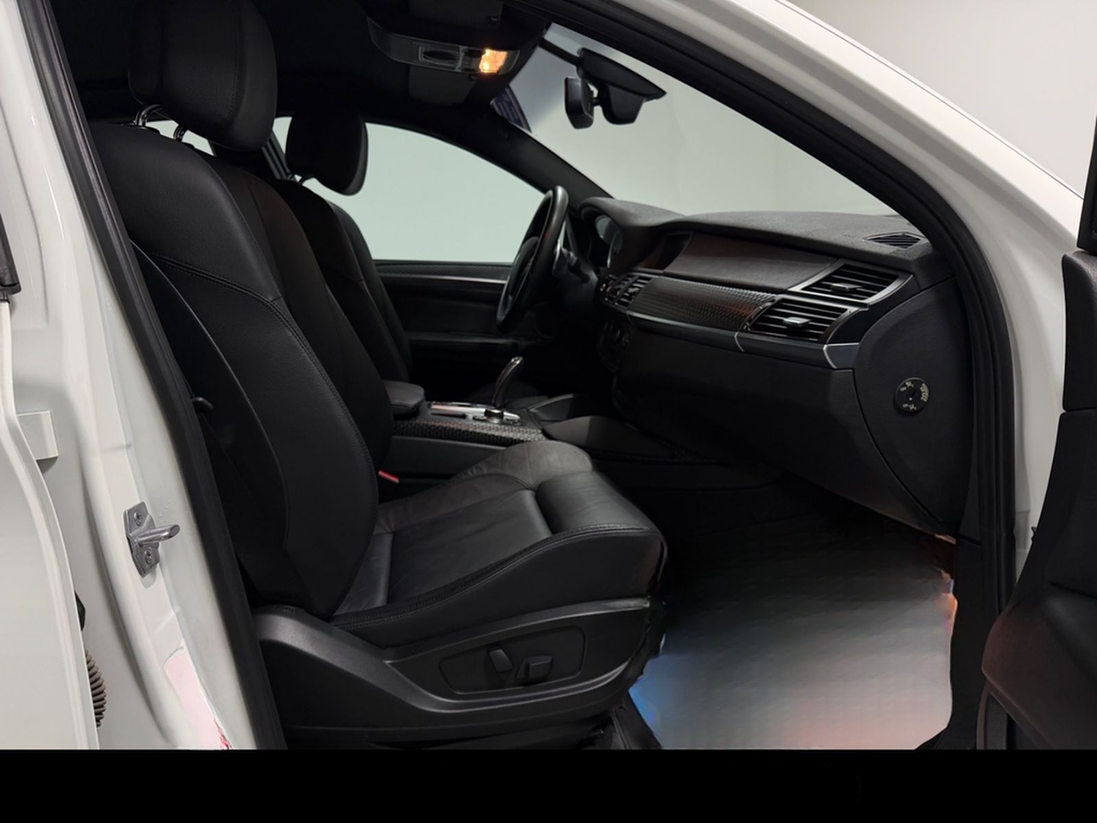 BMW X6 xDRIVE 30d/M-PAKET/BI-XEN/KAMERA/NAVI/SHZ/AHK foto 12
