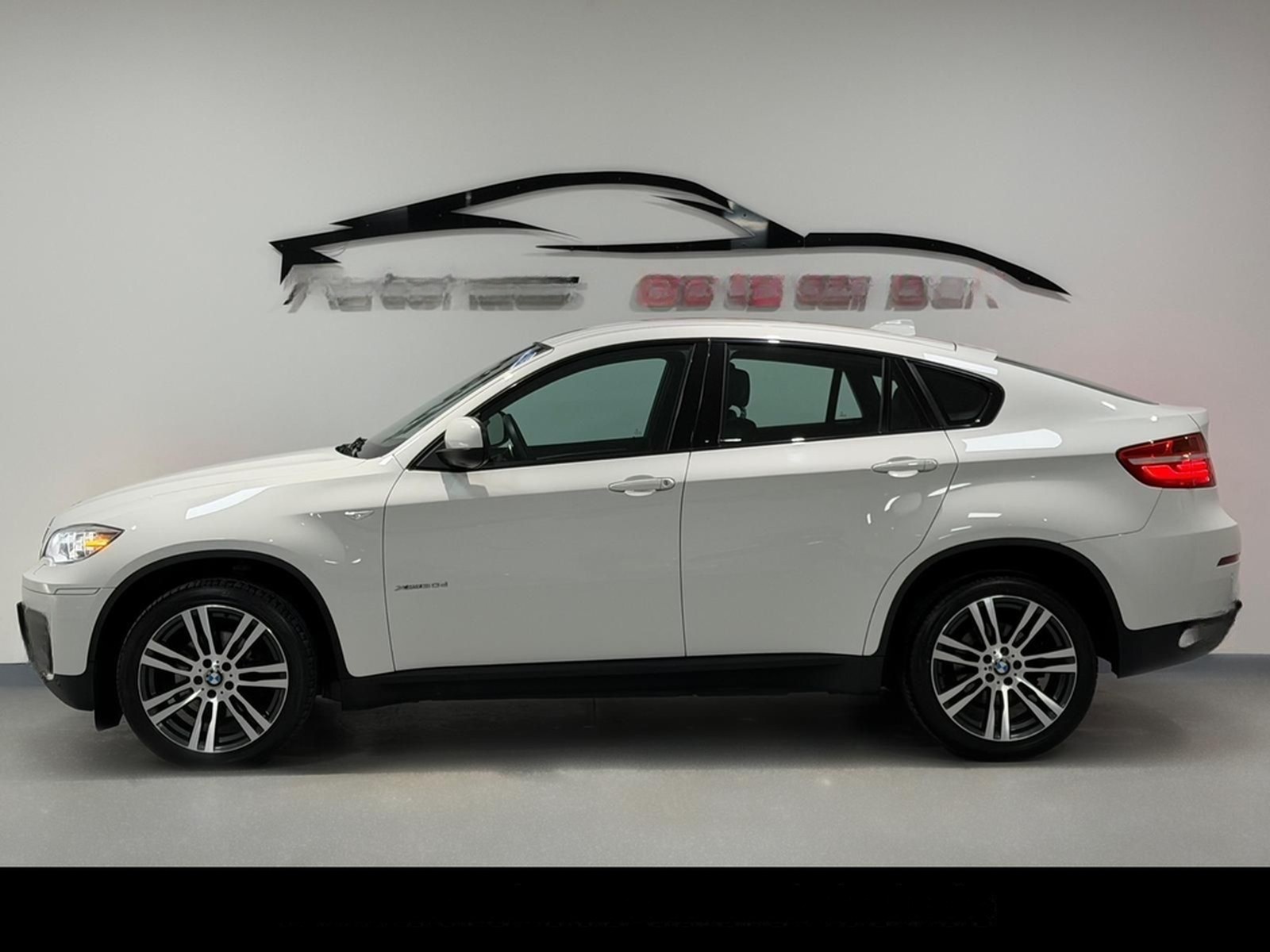 BMW X6 xDRIVE 30d/M-PAKET/BI-XEN/KAMERA/NAVI/SHZ/AHK foto 6