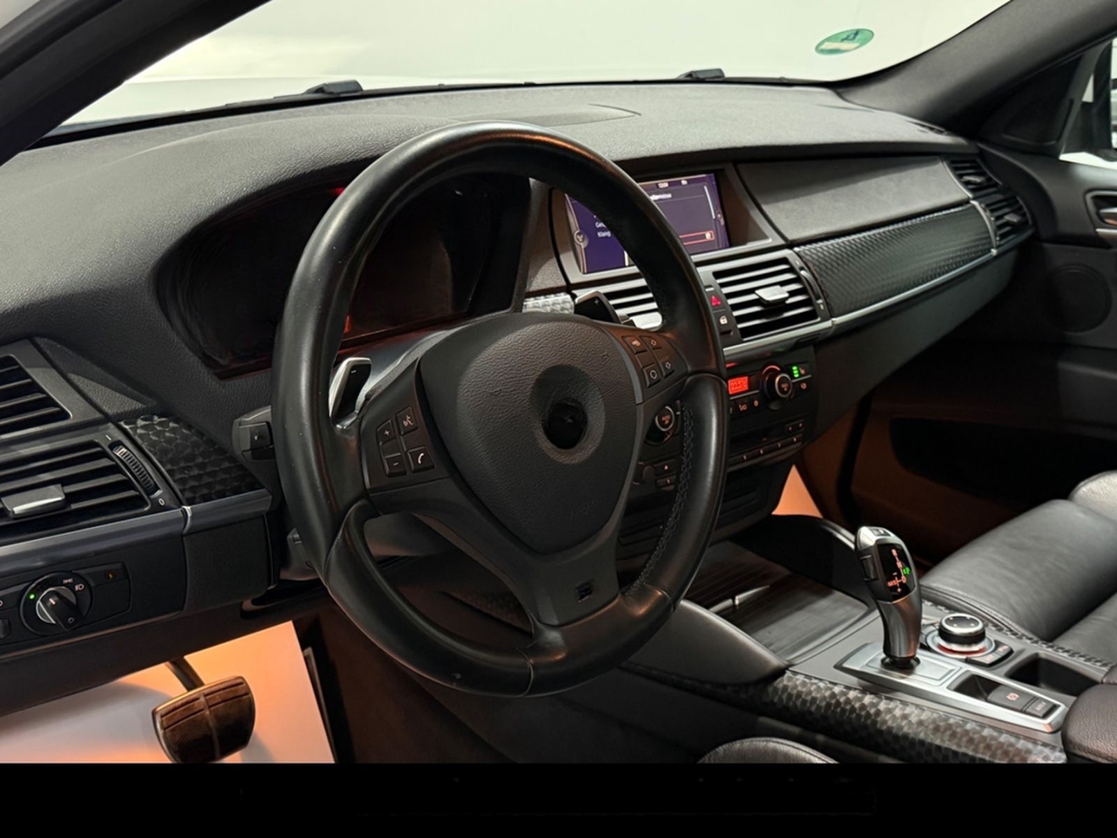 BMW X6 xDRIVE 30d/M-PAKET/BI-XEN/KAMERA/NAVI/SHZ/AHK foto 10