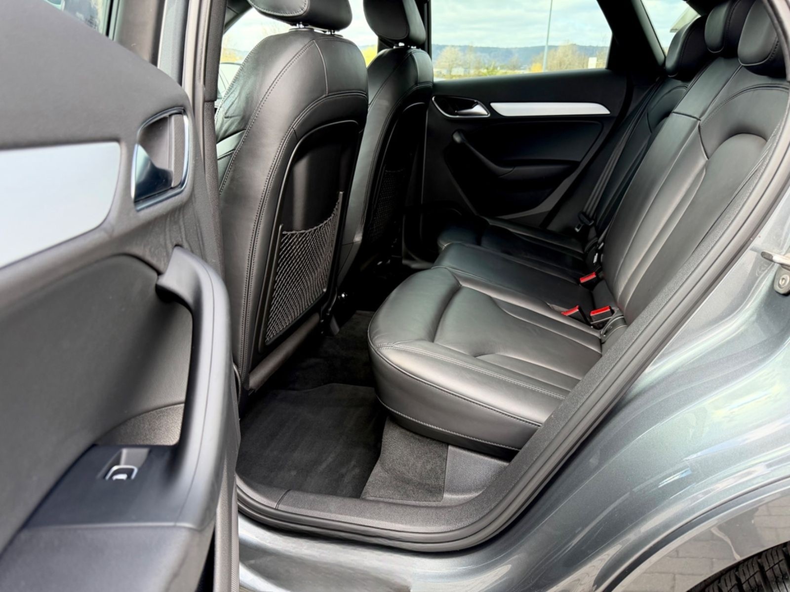 Audi Q3 2.0 TDI S line Sport Plus Paket /1.HAND/ foto 13