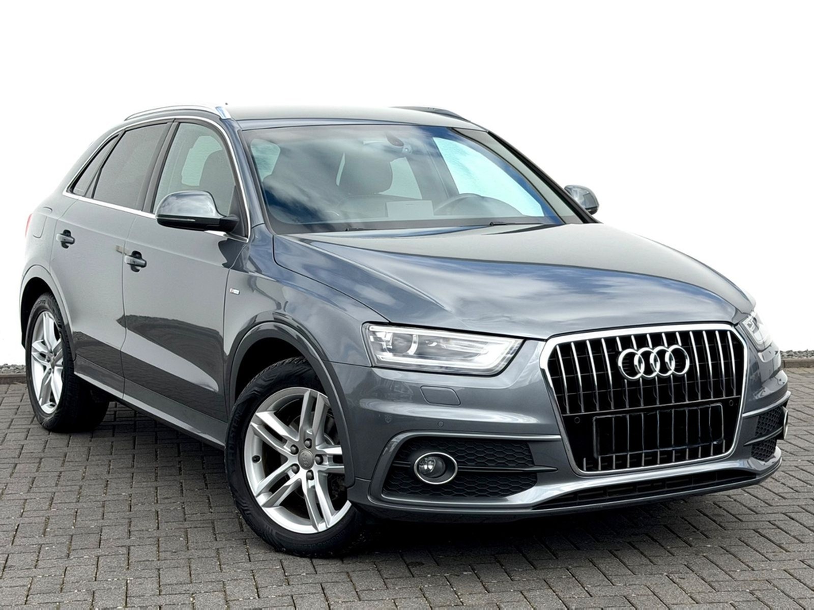 Audi Q3 2.0 TDI S line Sport Plus Paket /1.HAND/ foto 3