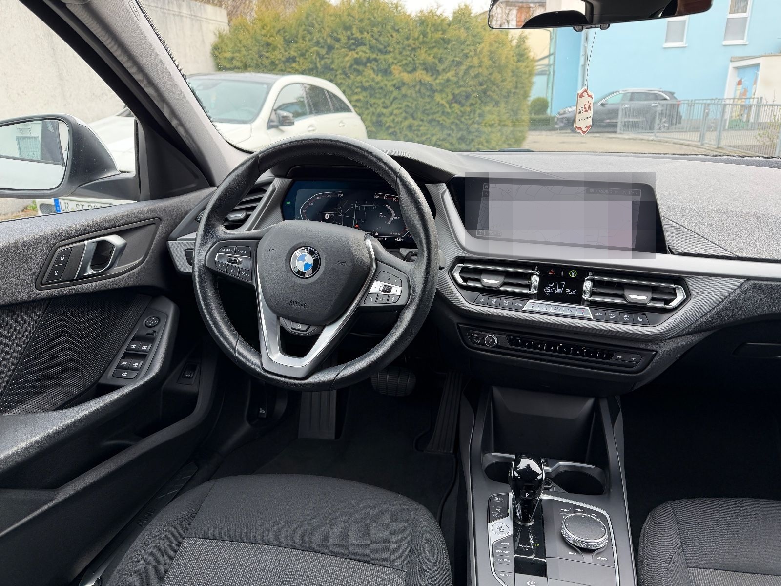 BMW 116 d Advantage TÜV NEU/GARANTIE/LED/NAVI/SPUR/ foto 10