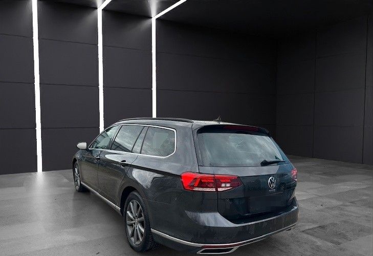 Volkswagen Passat Variant GTE/AHK/Voll LED/HUD/KeylGO/Kamer foto 6
