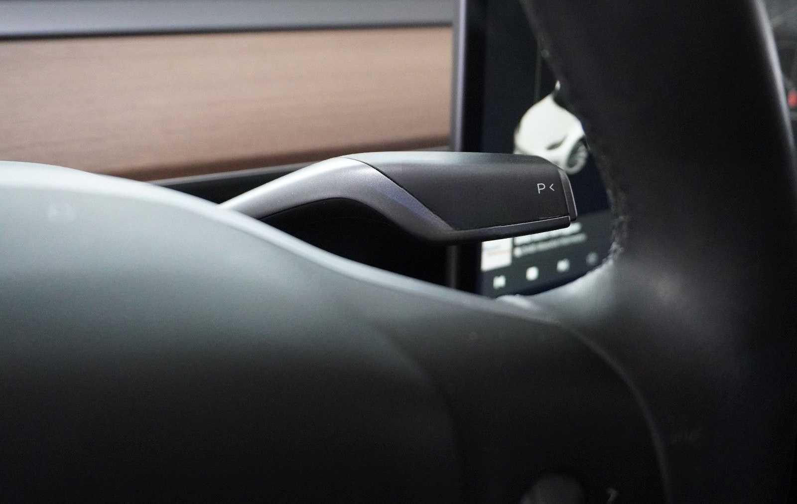 Tesla Model 3 Standard Range Plus NAVI/KAMERA/SH/PANO foto 18